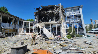 Последствия обстрела ресторана Paradise в Донецке. Фото: соцсети